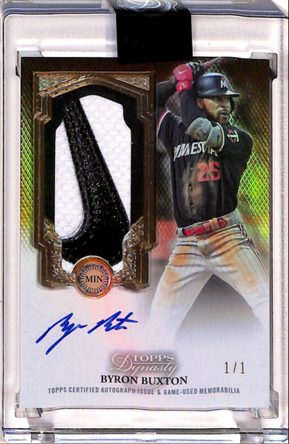 Byron Buxton 2023 Topps Dynasty Nike Swoosh Patch Auto #1/1