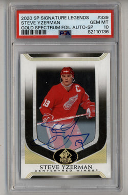 Steve Yzerman 2020-21 SP Signature Legends Gold Spectrum Foil Auto SP PSA 10 Gem Mint